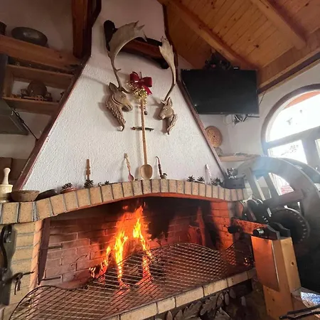 Pensjonat Rosenovi Lyaskovo (Smolyan)