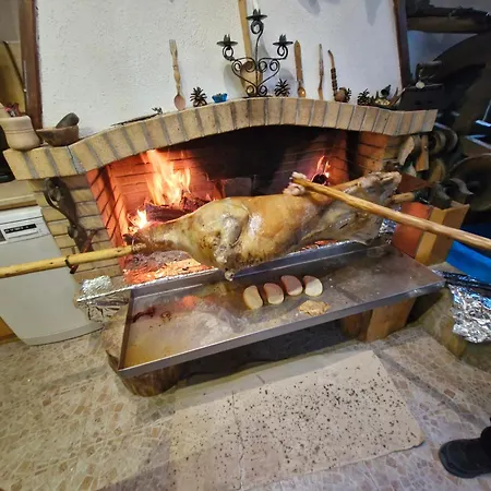 Pensjonat Rosenovi Lyaskovo (Smolyan)