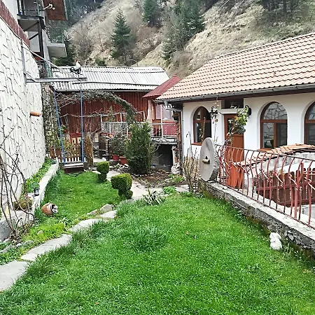 Rosenovi Pensjonat *